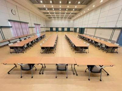 考選部大禮堂可掀式折合桌椅