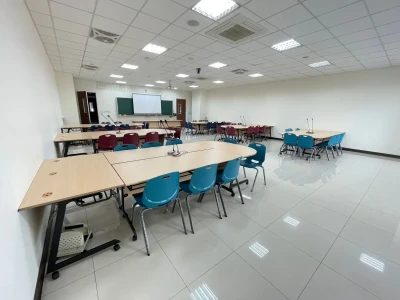 曉明女中-國際視訊數位教室