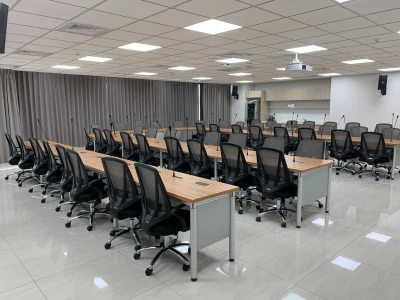 彰化師範大學-會議桌椅