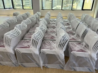 華銀南區員訓中心-折合桌椅